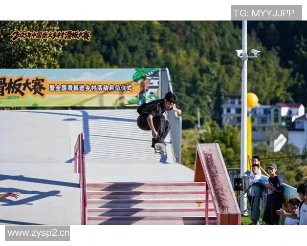 深圳滑板队在世界滑板锦标赛中的团队协作表现精彩纷呈值得赞赏